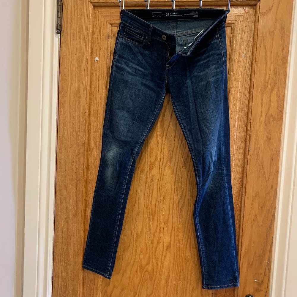 Levis 711 Skinny Jeans